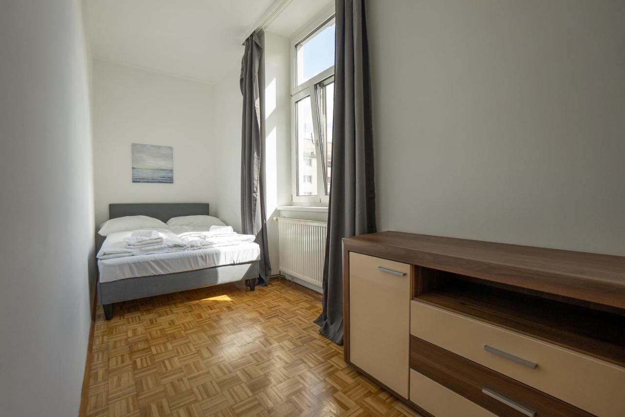 Two Bedrooms Family Nice Apartment Відень Екстер'єр фото